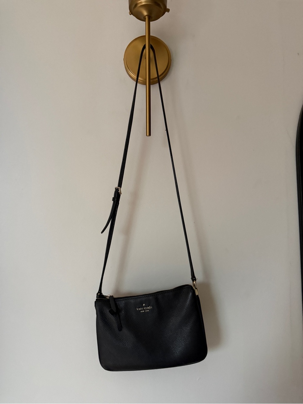 kate spade Black Pebbled Leather Adjustable Crossbody Bag